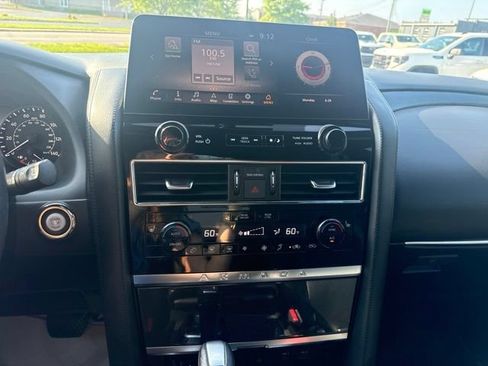 Used 2022 Nissan Armada SL w/ Midnight Edition Package RWD image 21