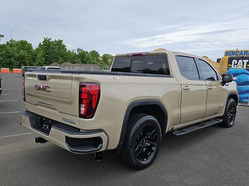 Used 2023 GMC Sierra 1500 Elevation w/ Elevation Premium Package AWD/4WD image 6