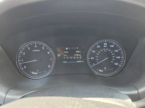 Used 2016 Hyundai Genesis 3.8 RWD image 29