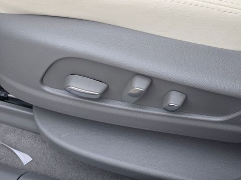 New 2025 Cadillac XT5 Premium Luxury image 26