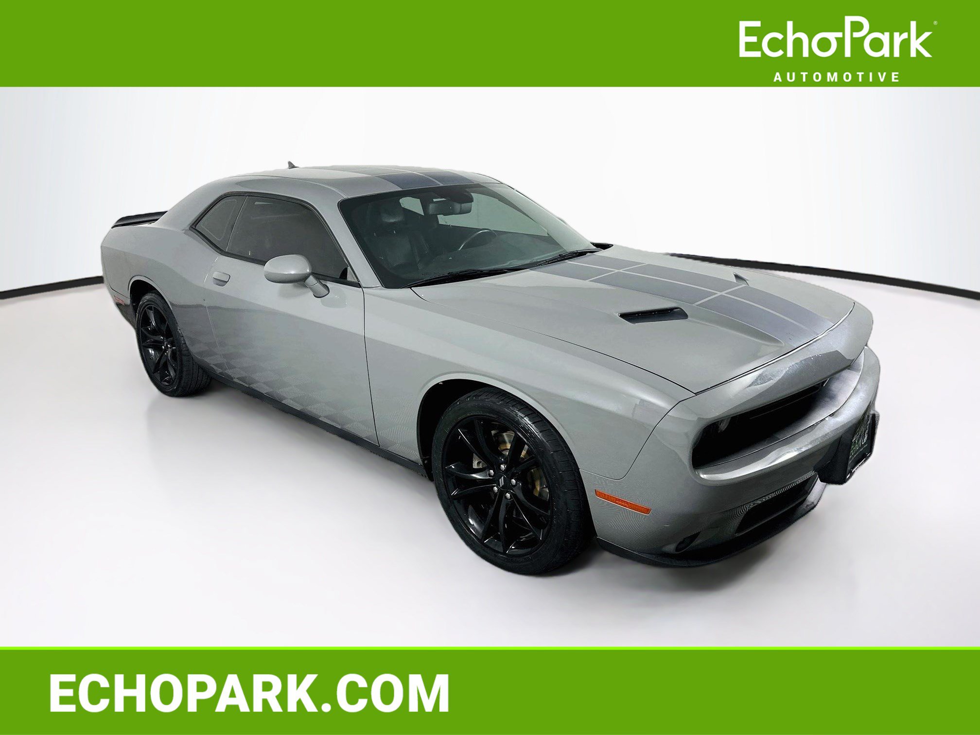 Used 2017 Dodge Challenger SXT Plus RWD image 1