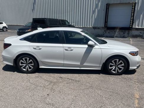 Certified 2025 Honda Civic LX image 2