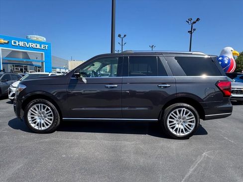 Used 2024 Ford Expedition Limited RWD image 6