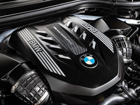 Used 2022 BMW X5 M50i w/ Premium Package AWD/4WD image 50