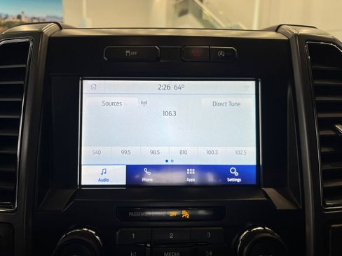 Used 2020 Ford F150 XLT image 14