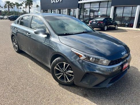 Used 2024 Kia Forte LXS w/ LXS Technology Package FWD image 1