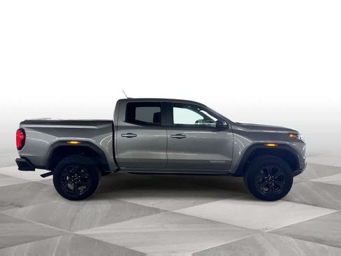 Used 2024 GMC Canyon Elevation w/ Convenience Package RWD image 9
