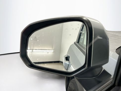 Used 2025 Hyundai Santa Fe SEL image 16