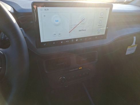 New 2025 Ford Maverick XLT w/ XLT Luxury Package image 16