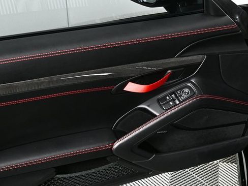 Used 2019 Porsche 911 Speedster image 6