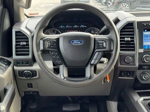Used 2018 Ford F450 XLT w/ XLT Premium Package image 7