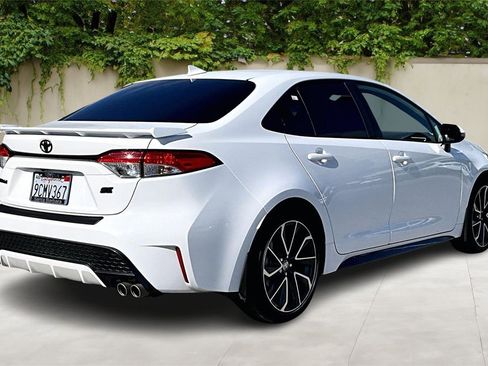 Certified 2022 Toyota Corolla SE image 5