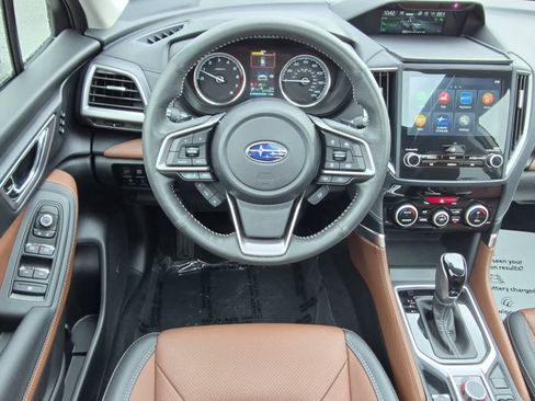 Used 2024 Subaru Forester Touring w/ POP Package 3 AWD/4WD image 11