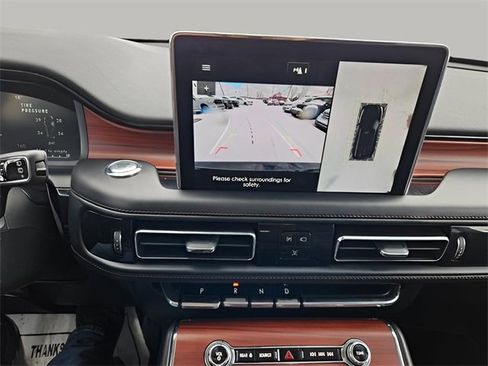 Used 2022 Lincoln Aviator Reserve image 30
