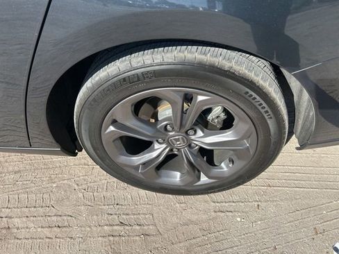 Used 2024 Honda Accord EX image 20