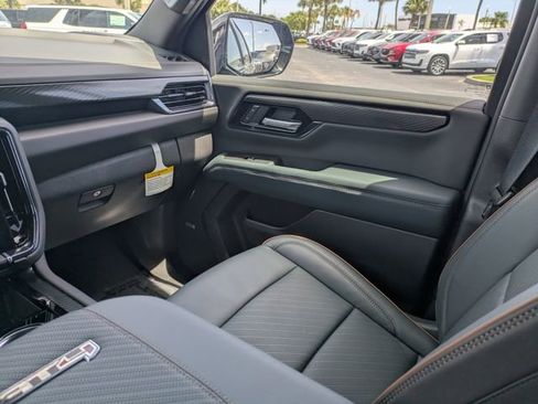 New 2026 GMC Yukon AT4 w/ Premium Trailering Package AWD/4WD image 22