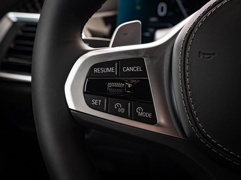 New 2026 BMW X6 xDrive40i w/ Climate Comfort Package image 32