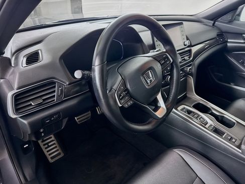 Used 2020 Honda Accord Sport image 7