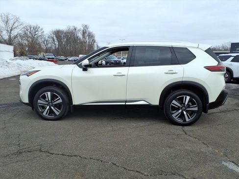 Certified 2023 Nissan Rogue SL image 7