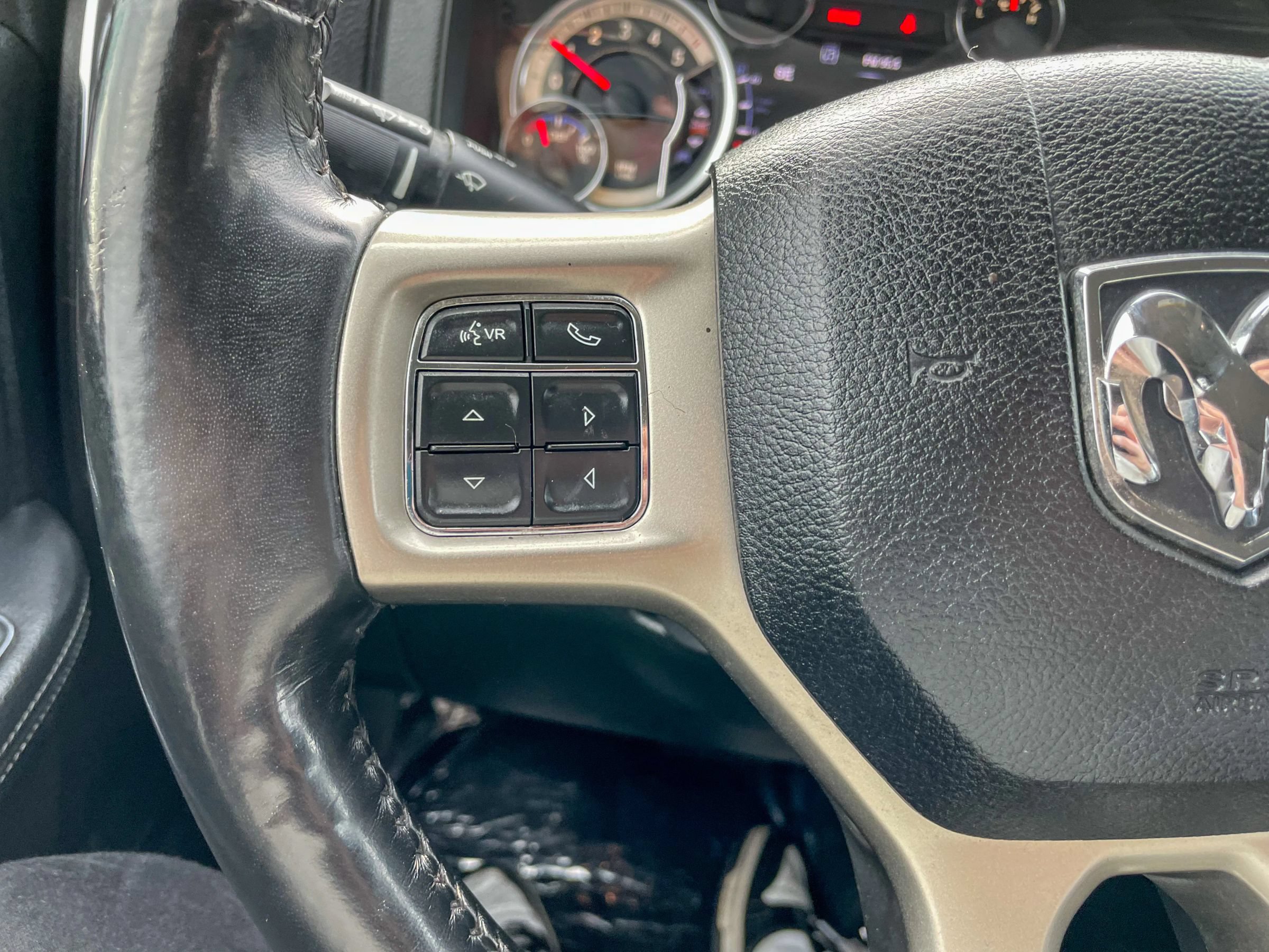 Used 2017 RAM 1500 Laramie w/ Cold Weather Group AWD/4WD image 20