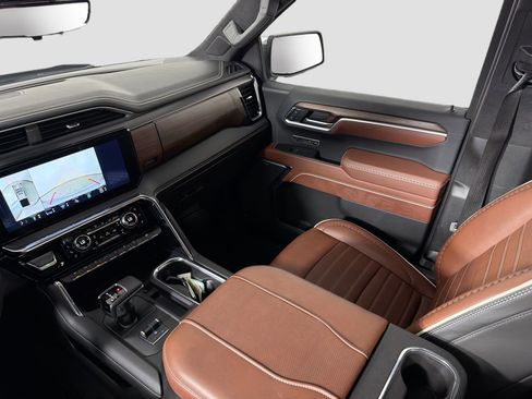 Used 2023 GMC Sierra 1500 Denali Ultimate image 24