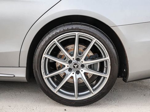 Used 2018 Mercedes-Benz S 560 Sedan image 13