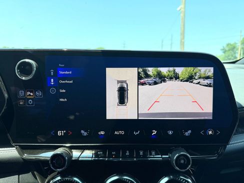 New 2025 Chevrolet Blazer EV LT w/ Super Cruise Package AWD/4WD image 5