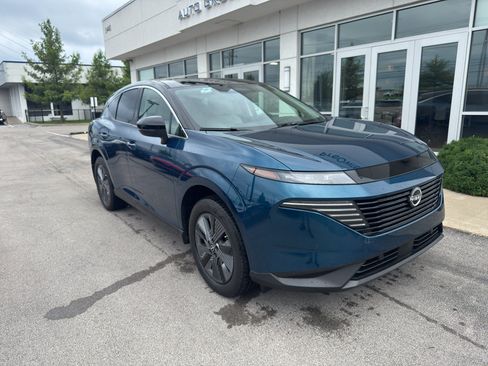 Used 2025 Nissan Murano SL AWD/4WD image 1