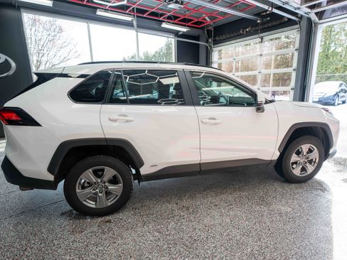 Used 2024 Toyota RAV4 XLE image 4