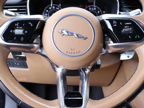 Used 2021 Jaguar F-PACE S image 24