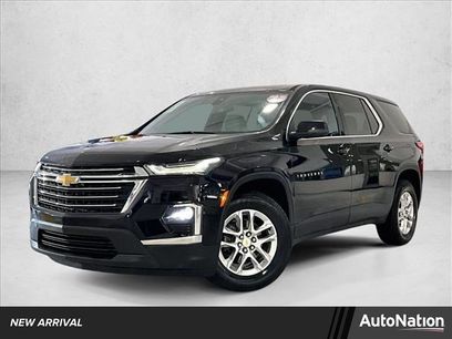 Used 2023 Chevrolet Traverse LS