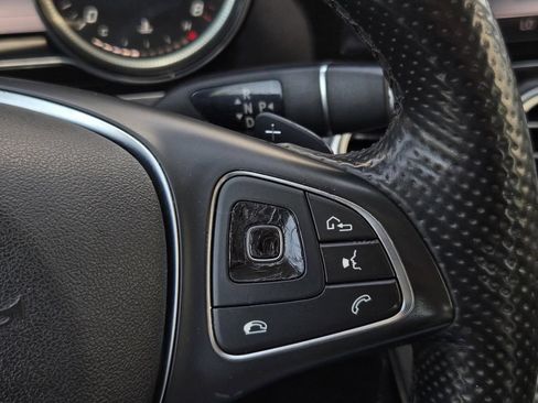 Used 2018 Mercedes-Benz E 300 image 28