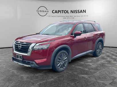 Used 2022 Nissan Pathfinder SL w/ SL Premium Package