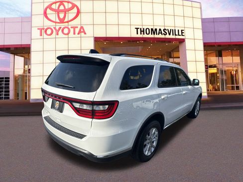 Used 2024 Dodge Durango SXT image 5