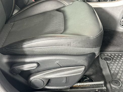 Used 2018 Jeep Compass Latitude w/ Popular Equipment Group AWD/4WD image 23