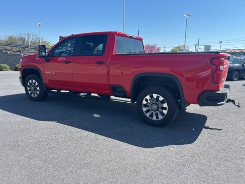 Used 2025 Chevrolet Silverado 2500 Custom w/ Custom Value Package image 7