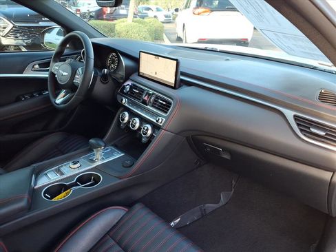 Used 2022 Genesis G70 3.3T w/ Sport Advanced Package image 11