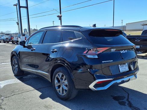 Used 2024 Kia Sportage SX image 2