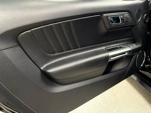 Used 2017 Ford Mustang GT Premium w/ GT Performance Package image 14