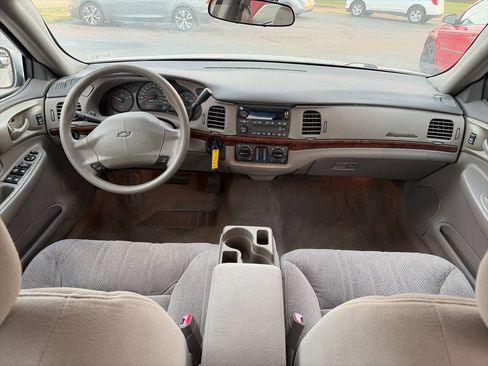 Used 2004 Chevrolet Impala image 9