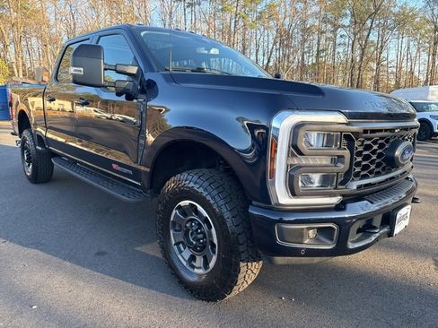 Used 2024 Ford F350 Lariat w/ Lariat Ultimate Package image 7