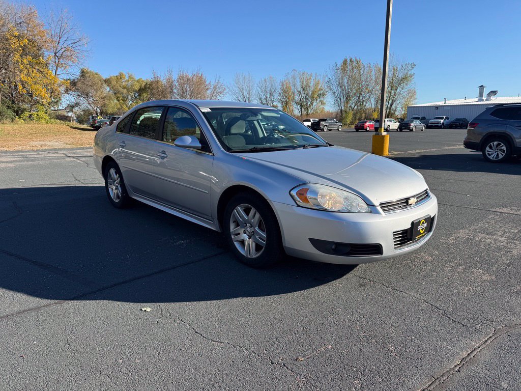 Used 2011 Chevrolet Impala LT FWD image 1