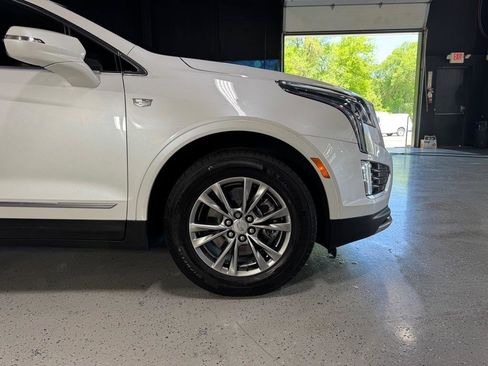 Used 2023 Cadillac XT5 Premium Luxury w/ LPO, Floor Liner Package AWD/4WD image 27