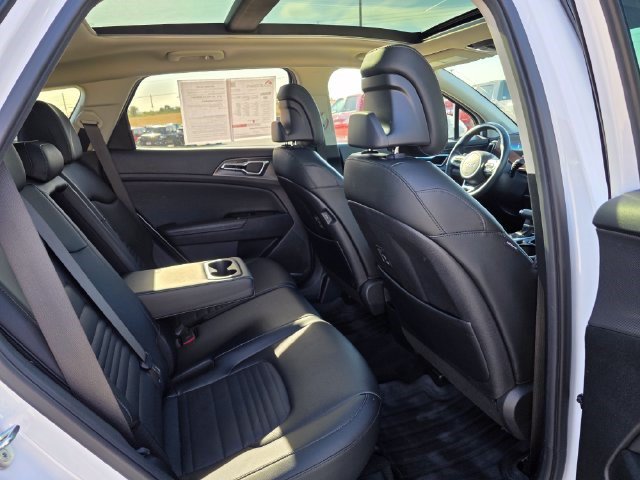 Used 2023 Kia Sportage SX FWD image 13