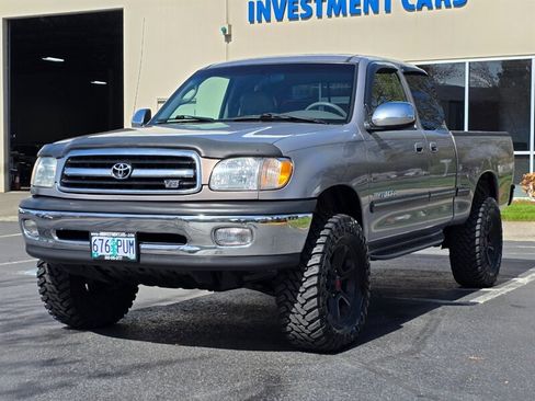 Used 2000 Toyota Tundra SR5 image 1