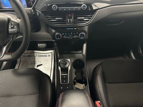 Used 2025 Ford Escape ST-Line image 34