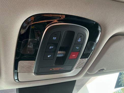 Used 2025 Hyundai Palisade SEL AWD/4WD image 33