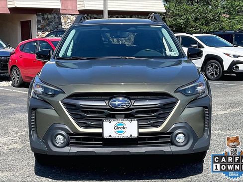 Used 2024 Subaru Outback Premium w/ Popular Package #1 AWD/4WD image 3