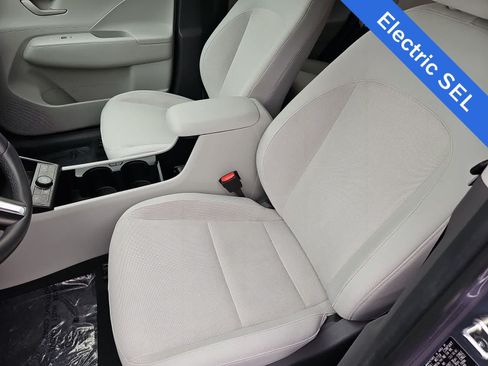 Certified 2024 Hyundai Kona SEL FWD image 15