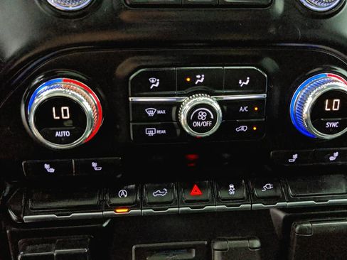 Used 2020 GMC Sierra 1500 SLE w/ SLE Convenience Package image 24